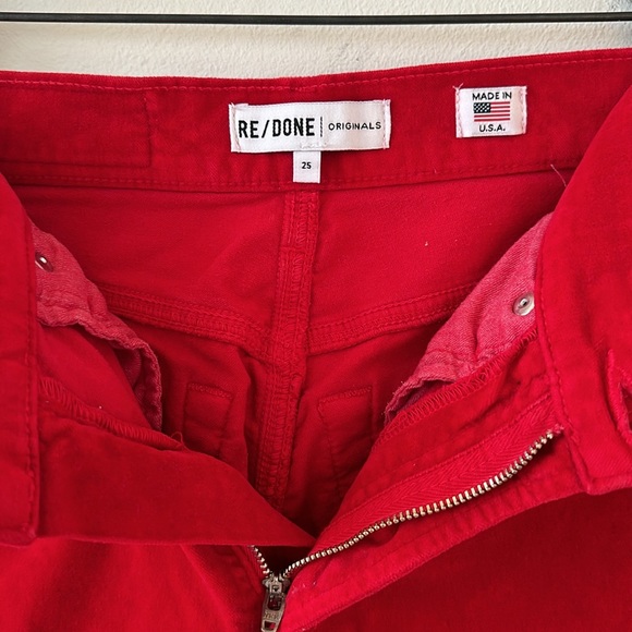 RE/DONE, RE/DONE Originals Velvet Crop Kick Flare Jeans In Red, Size 25 - Picture 3 of 10